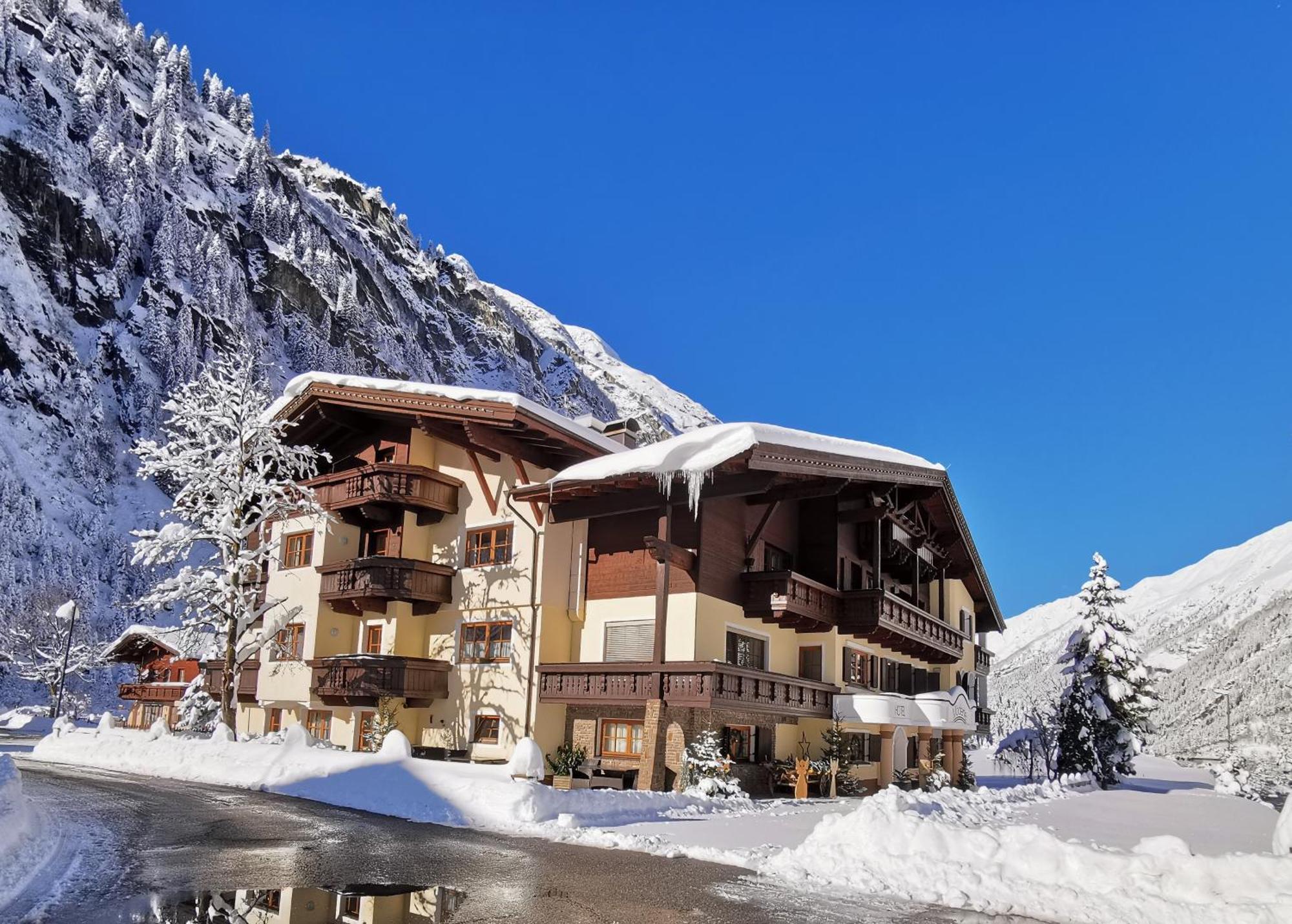 Hotel Moederle Sankt Leonhard im Pitztal Exterior photo